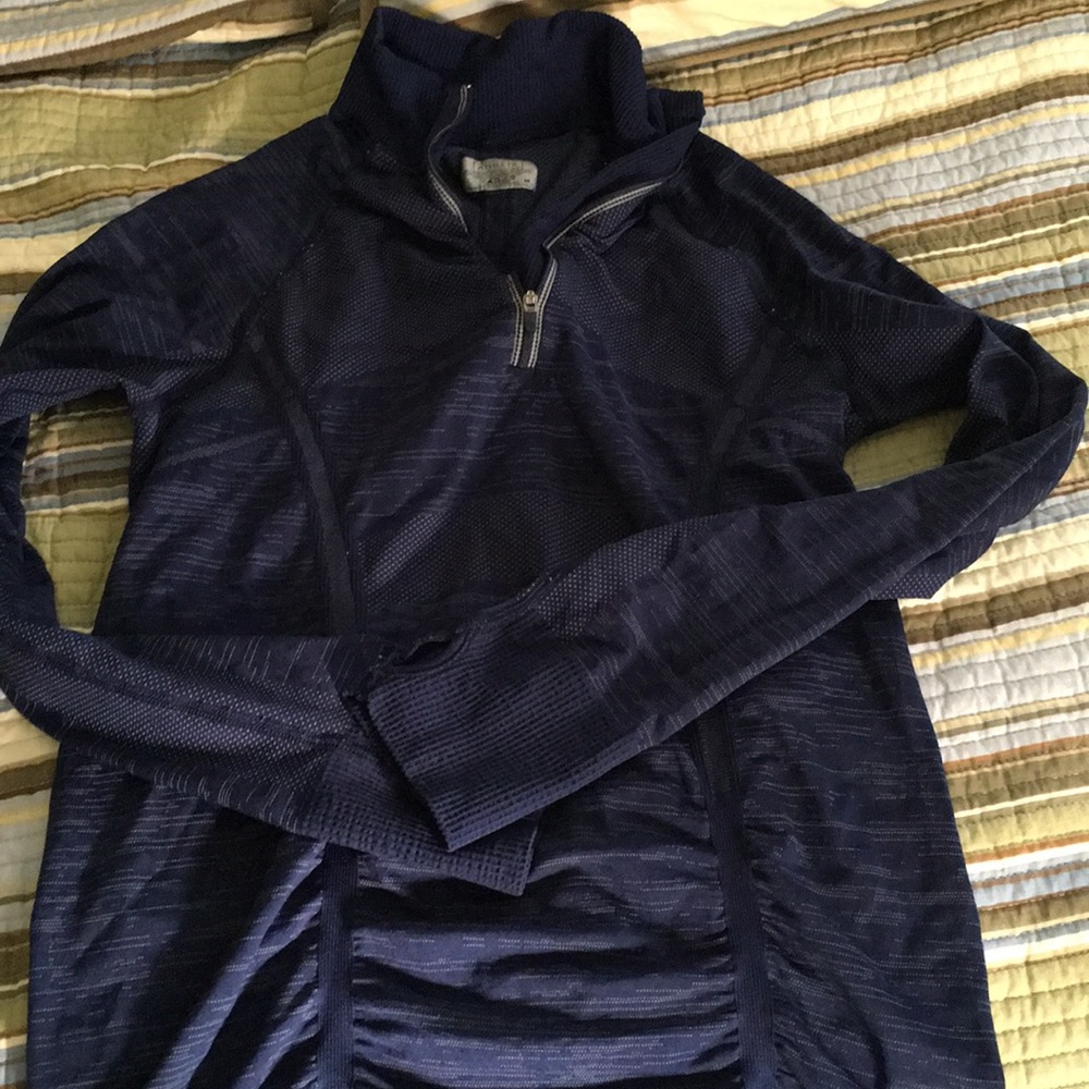 Athleta half zip top